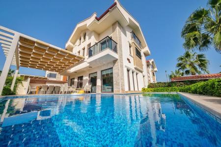 Villa Menekşe