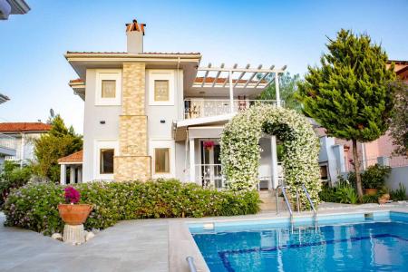 Villa Bahar