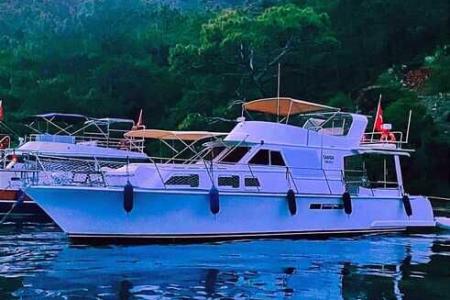 12 ISLANDS YACHT TOUR