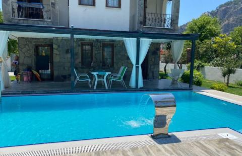 Villa Summer